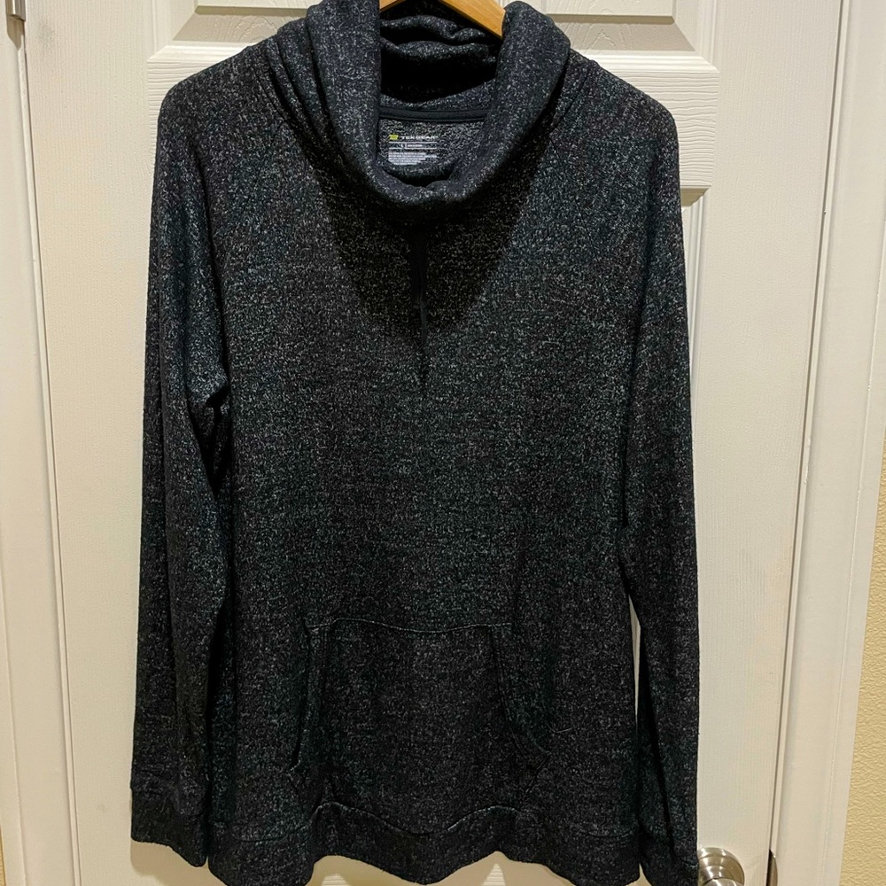 ❤️‍🔥$5❤️‍🔥Tek Gear Soft Cowl Neck Sweater
